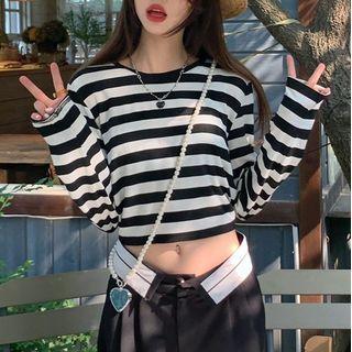Long-sleeve Round-neck Striped Cropped T-shirt Black & White - One Size