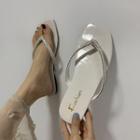 Square-toe Rhinestone Strap Flip-flops
