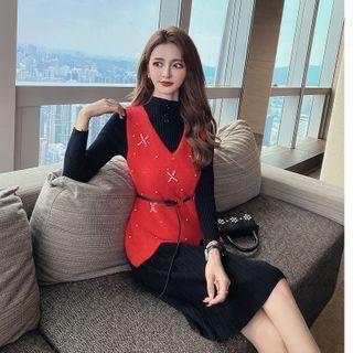 Set: Mock-turtleneck Ribbed Knit Dress + Faux Pearl Vest Set - Black Dress & Vest - Red - One Size