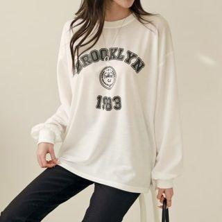 Letter Drop-shoulder Slit-side T-shirt