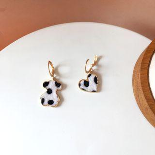 Bear Leopard Print Asymmetrical Alloy Dangle Earring 1 Pair - Black & White - One Size