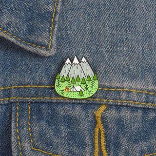 Mountain Brooch Xz1459 - Green - One Size