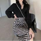 Plain Shirt / Checkered Midi A-line Skirt