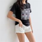 Faux-pearl Beaded Printed T-shirt