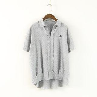Embroidered V-neck Short-sleeve Shirt