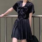 Short-sleeve Bow Crop Shirt / Pleated Mini A-line Skirt