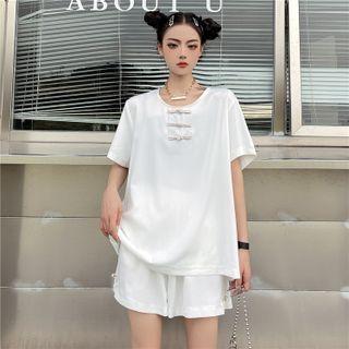 Set: Short-sleeve Frog-buttoned T-shirt + Shorts