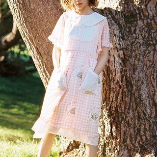 Short-sleeve Peter Pan Collar Midi A-line Dress