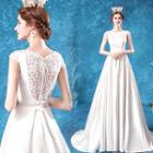 Lace Panel Cap-sleeve Satin A-line Wedding Gown