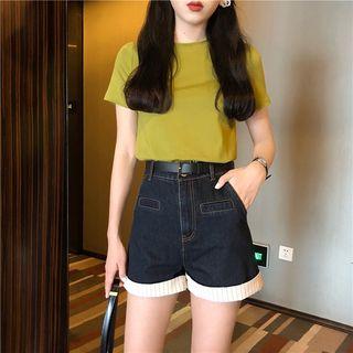 Plain Short-sleeve T-shirt / Denim Short