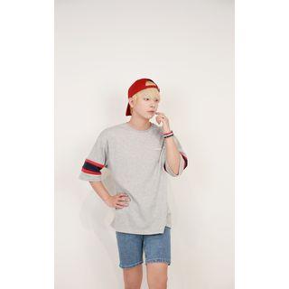 Another Fever Contrast-trim T-shirt