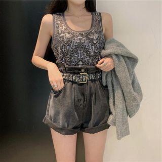 Cardigan / Denim Shorts