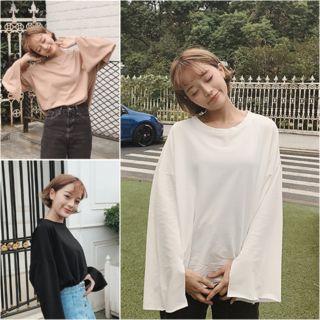 Plain Loose-fit Sweatshirt