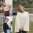Plain Loose-fit Sweatshirt