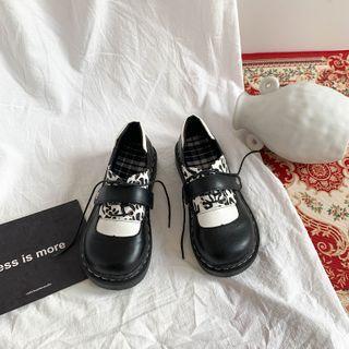 Leopard Print Panel Faux Leather Lace Up Shoes