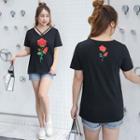 Rose Applique Short-sleeve T-shirt