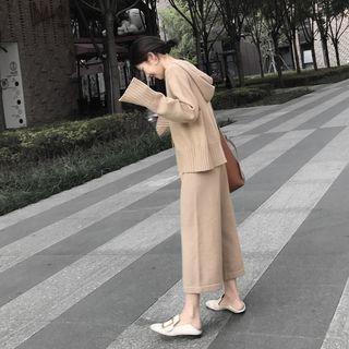 Knit Hoodie / Turtleneck Sweater / Capri Wide-leg Pants / Midi Skirt
