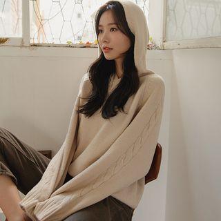 Raglan Cable-knit Hoodie