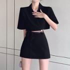 Short-sleeve Jacket / A-line Skirt