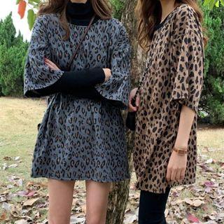 3/4-sleeve Leopard Print Long T-shirt