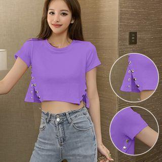 Buttoned Cropped T-shirt