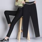 Lettering Cropped Straight Leg Pants