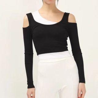 Mock Two-piece Long-sleeve Cold Shoulder Fitted Top