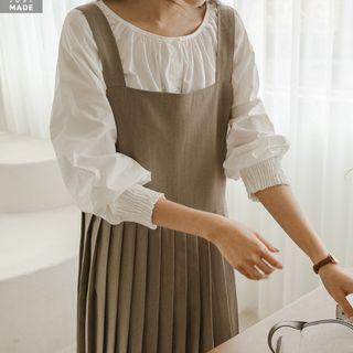 Round-neck Smocked-cuff Blouse