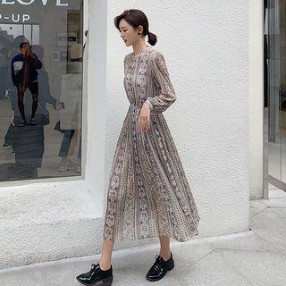 Floral Round-neck Empire Dress