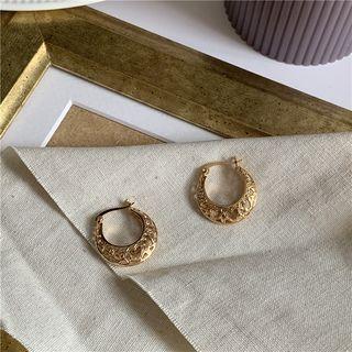 Openwork Design Earrings