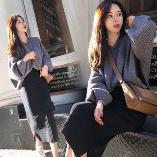 Set: Puff Sleeve V-neck Sweater + Slit Knit Skirt