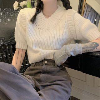 Short-sleeve Cropped Sweater Milky White - One Size