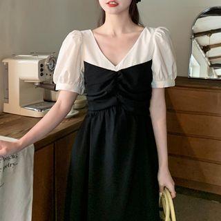 Puff-sleeve V-neck Color Block Panel A-line Dress