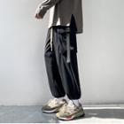 Pocket-detail Loose-fit Jogger Pants
