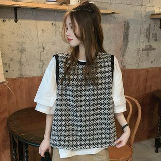 Round Neck Argyle Vest / Elbow-sleeve Asymmetrical Hem T-shirt