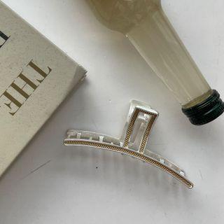 Chain-trim Metallic Hair Claw Silver - One Size