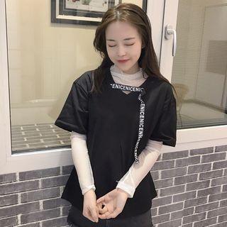 Ribbon Detail V-neck Short-sleeve T-shirt