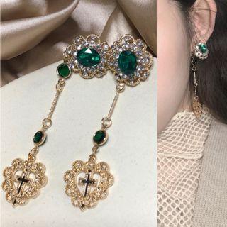 Rhinestone Heart Dangle Earring 1021a - Green - One Size