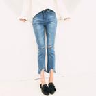 Distressed Straight Cut Cropped Jeans