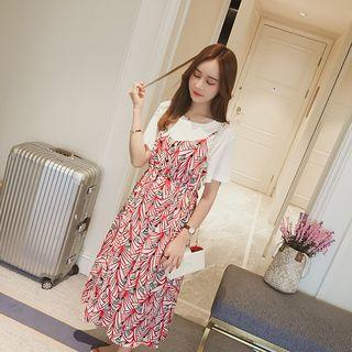 Set: Short-sleeve T-shirt + Print Spaghetti-strap Dress