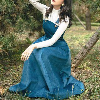 Set: Mock-neck Long-sleeve Knit Top + Midi A-line Suspender Dress