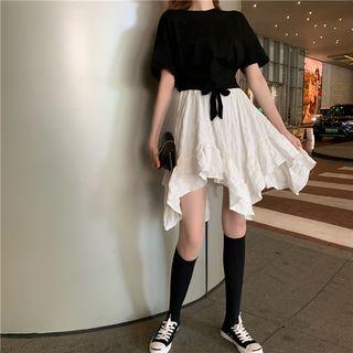 Elbow-sleeve Ribbon T-shirt / Asymmetric A-line Skirt