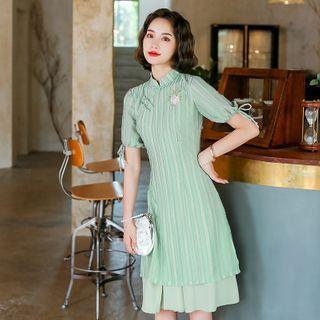 Short-sleeve Striped Floral Embroidered Midi Qipao Dress
