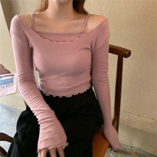 Set: Plain Camisole + Off-shoulder Long-sleeve T-shirt