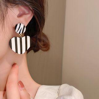 Heart Striped Acrylic Dangle Earring 1 Pair - Striped - Black & White - One Size