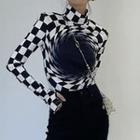 Long-sleeve Checkerboard Turtleneck Fitted Top