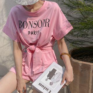 Set: Tie-front T-shirt + Band-waist Shorts