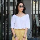 Elbow-sleeve Wide V-neck T-shirt