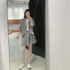 3/4-sleeve Blazer / A-line Pleated Skirt