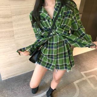 Mock Two-piece Plaid Long-sleeve Blouse Green - One Size